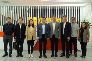 南沙区委常委、组织部部长张家炳率队莅临九游(中国)集团参观考察