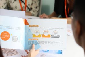 九游网页版：现代企业提升竞争力的必备工具